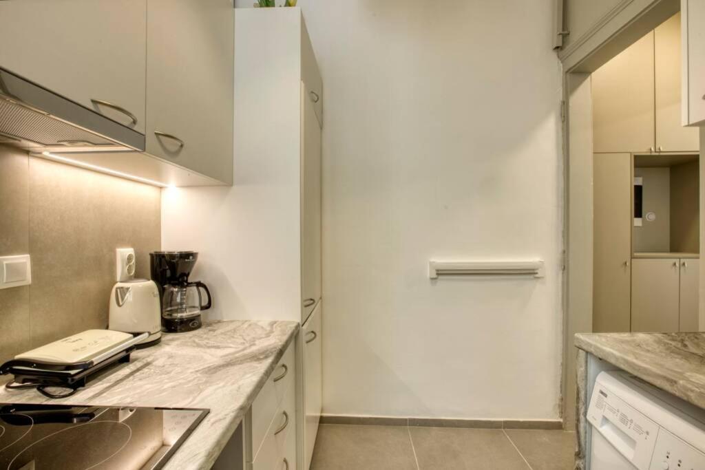 Plaka Filotheis House A Apartment Athens Luaran gambar
